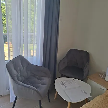 아파트 Gyoengyvirag Apartmanhaz *