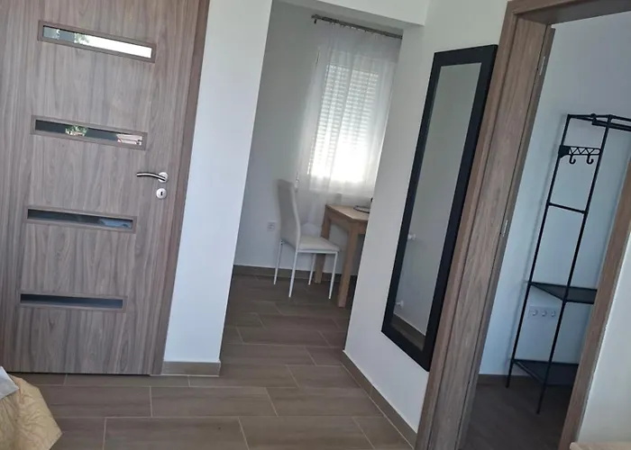 公寓 Gyoengyvirag Apartmanhaz 佐洛卡罗斯