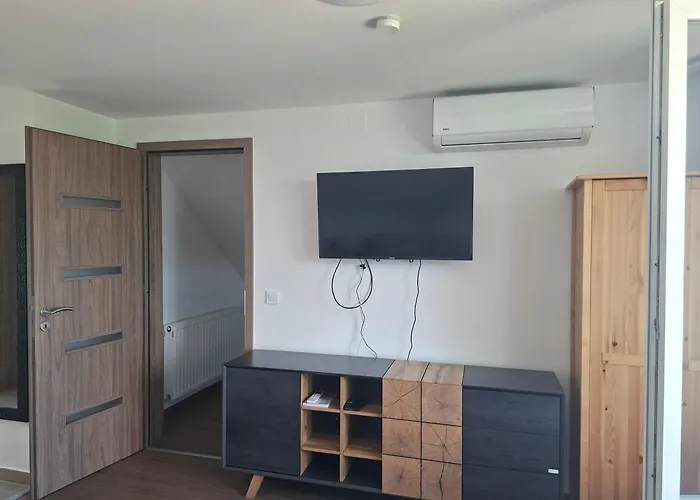 公寓 Gyoengyvirag Apartmanhaz