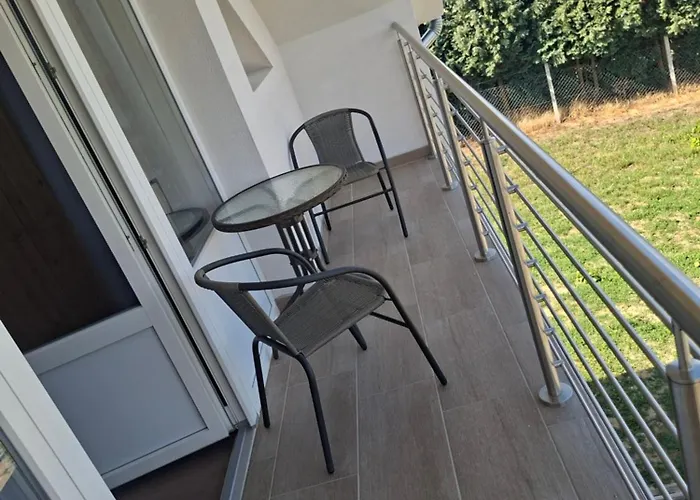 Apartment Gyoengyvirag Apartmanhaz Zalakaros