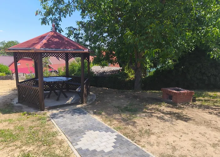 Apartment Gyoengyvirag Apartmanhaz Zalakaros